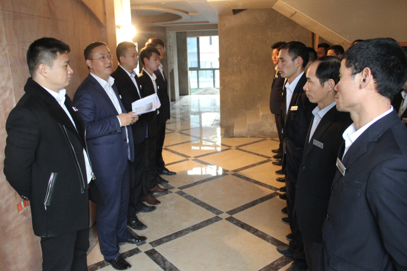 新思路裝飾舉辦施工知識(shí)現(xiàn)場培訓(xùn)